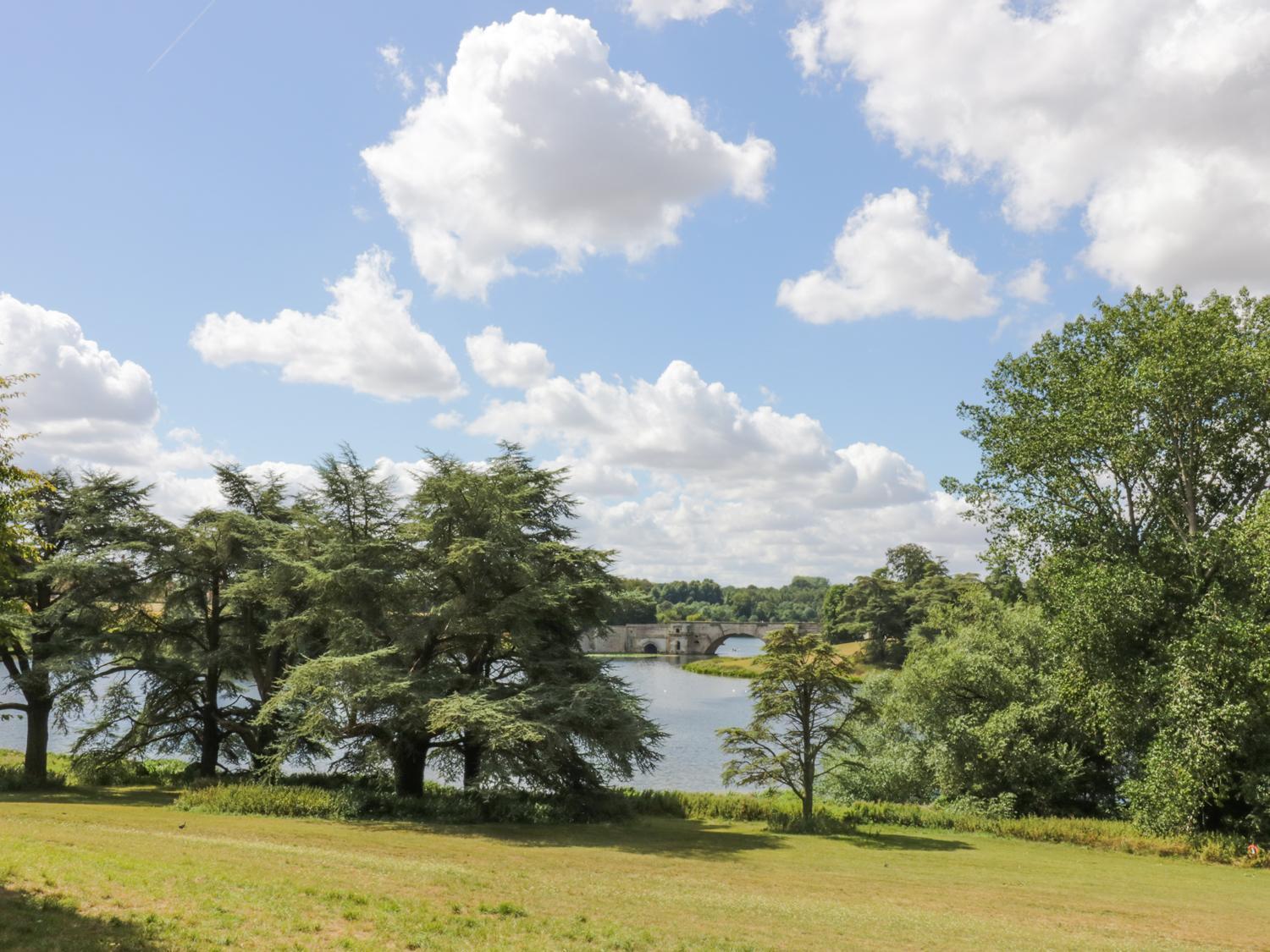 Blenheim Edge, The Causeway Villa Woodstock Exterior photo